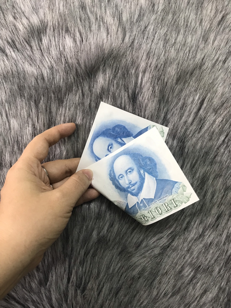 Tiền Italia kỷ niệm Shakespear