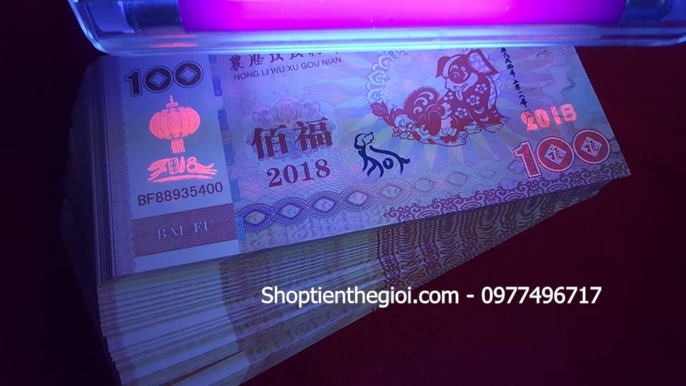 100 dola macao con chó