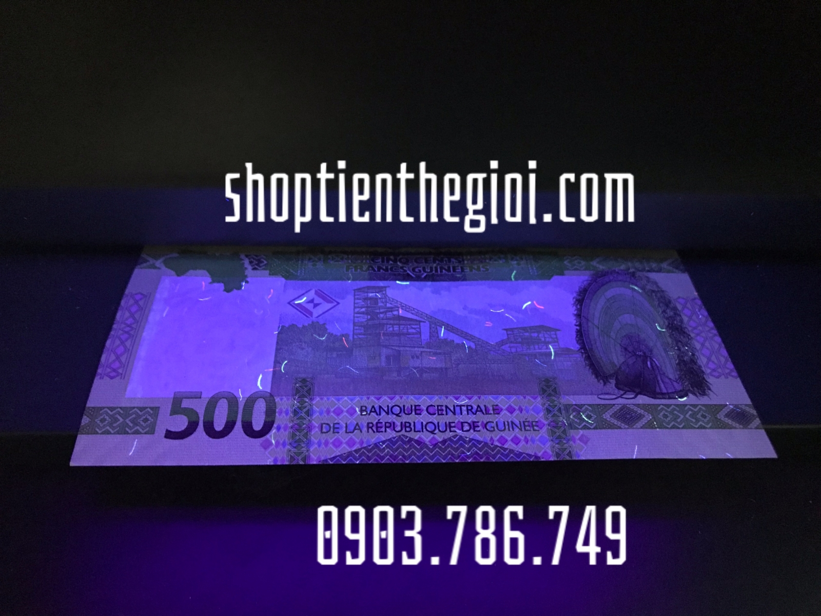 Tiền Guinea 500 franc 2018 UNC dưới tia UV 