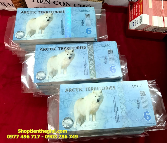tiền con chó bắc cực