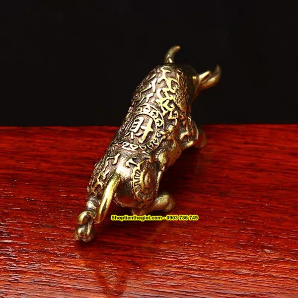 MÓC KHÓA TƯỢNG ĐỒNG BÒ HÚC - SP001522