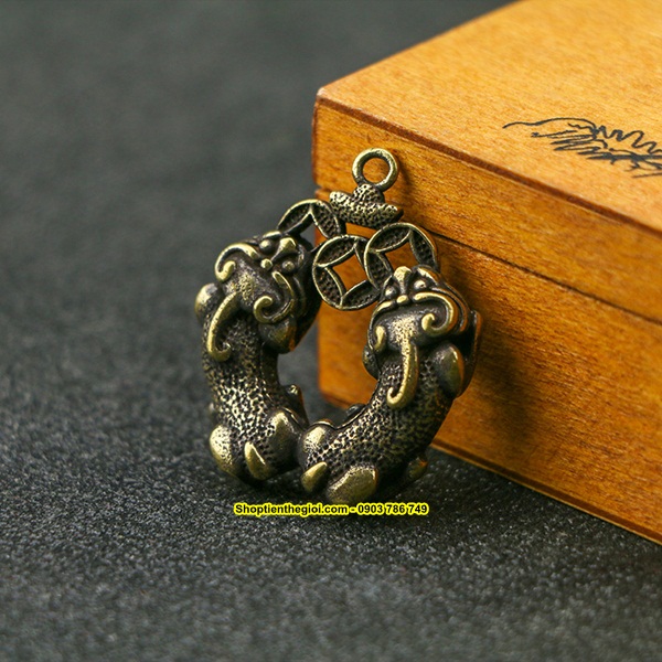 MÓC KHÓA 2 TỲ HƯU NGẬM TIỀN HÌNH TRÁI TIM - SP001531