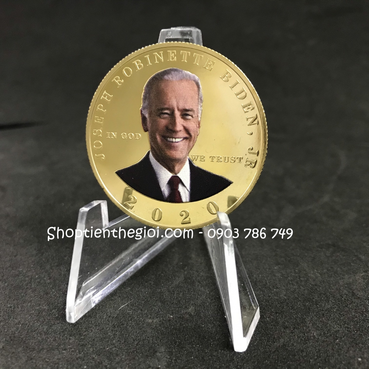 Xu Biden in màu - SP005092