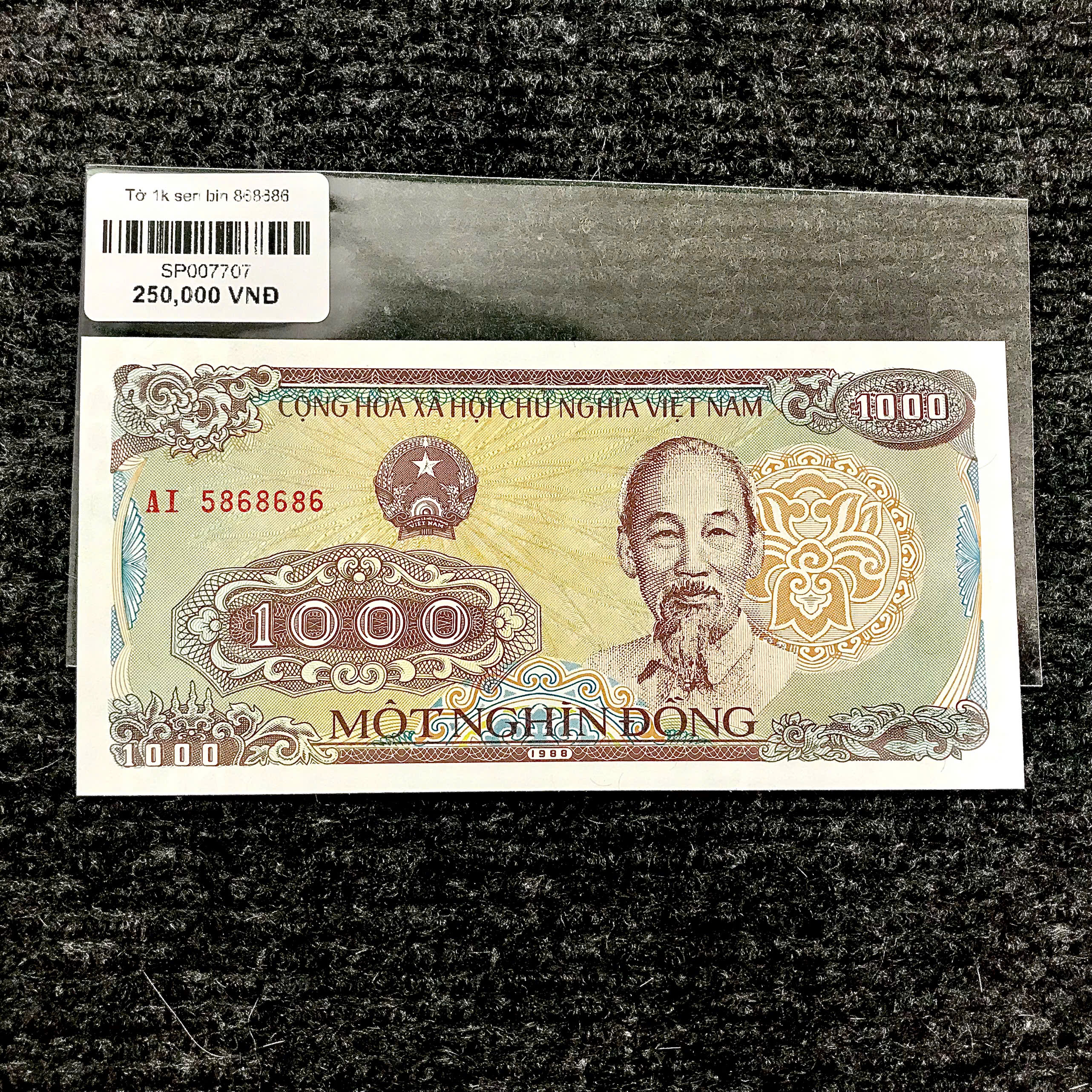 Tờ 1k seri bin 868686 - SP007707